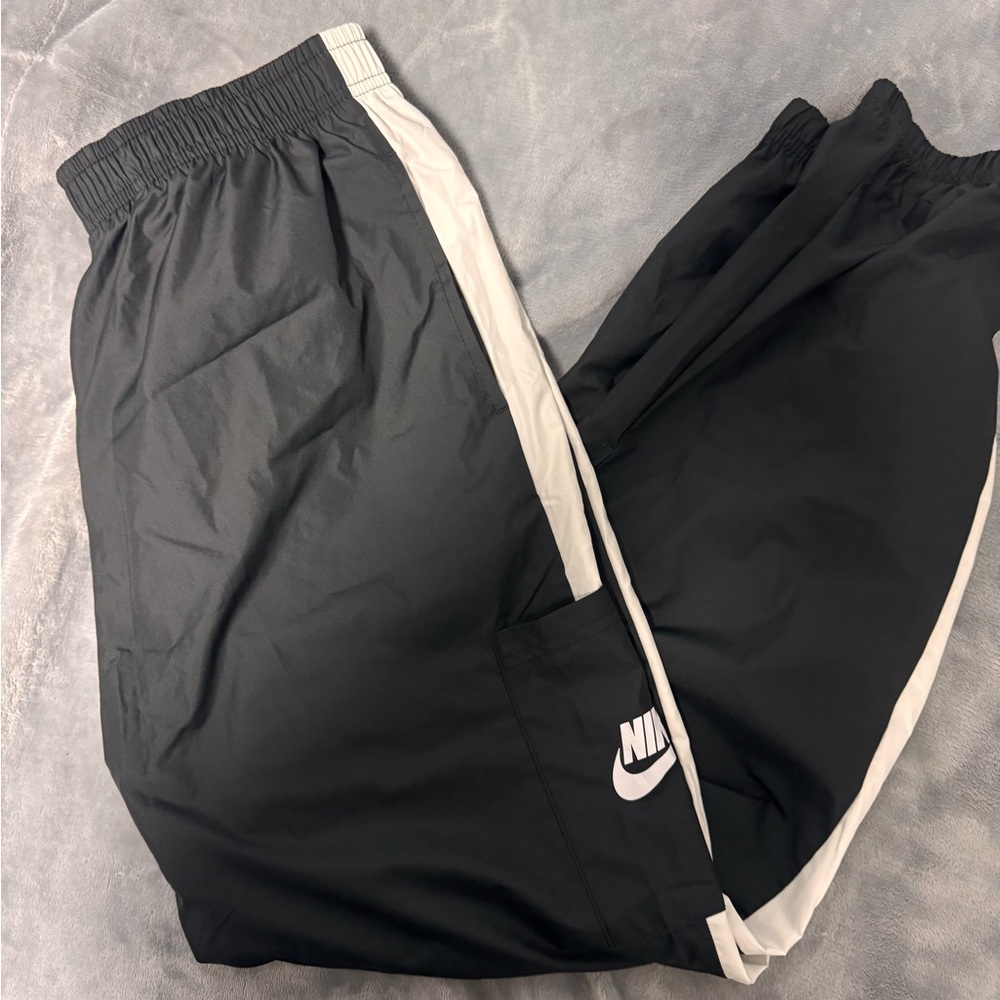Nike jogger pants new